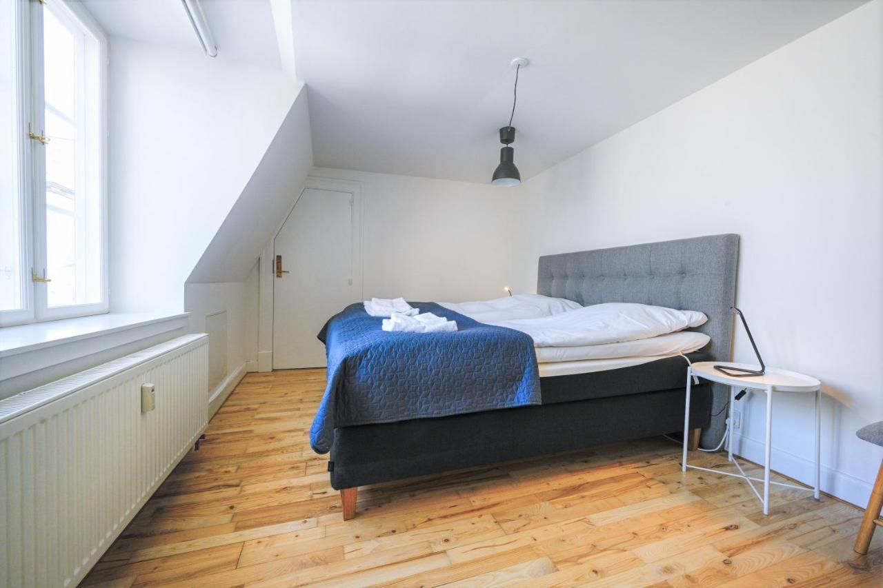 Sanders Central - Dreamy Three-bedroom In The Middle Of It All Apartment